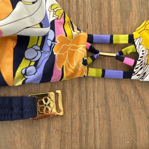 Trina Turk bal harbor bikini top sz 8 swimsuit - Picture 2 of 2